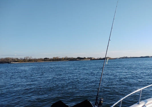 Guida Completa: Come Individuare i Migliori Luoghi di Pesca in Acqua Salata