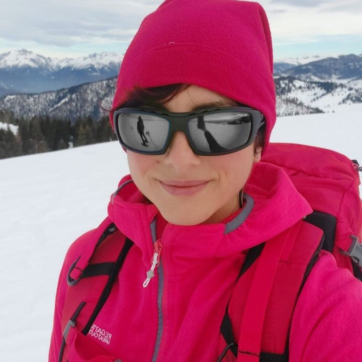 Occhiale da donna per alpinismo lenti categoria 4 per alta montagna
