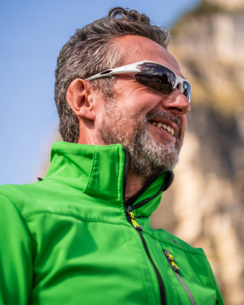 occhiale da escursionismo bifocale lenti fotocromatiche per lettura smartphone e mappe