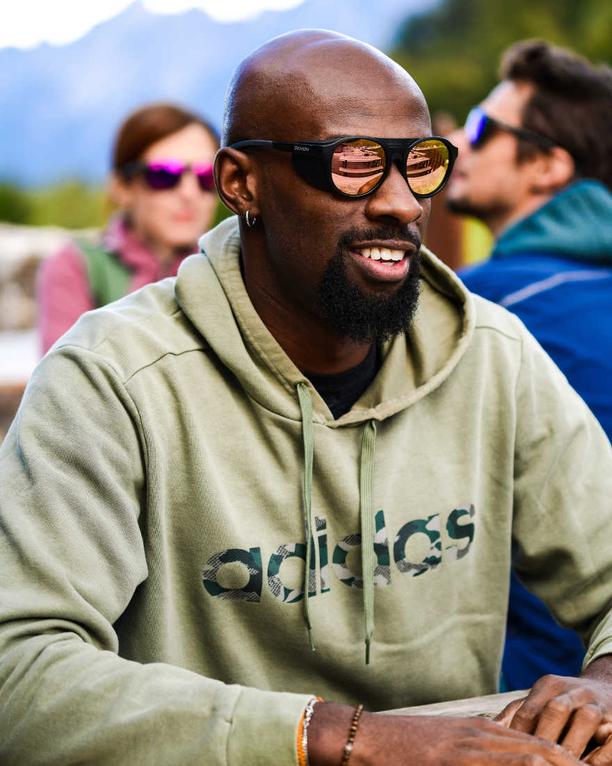 occhiale da montagna look retro modello alaska