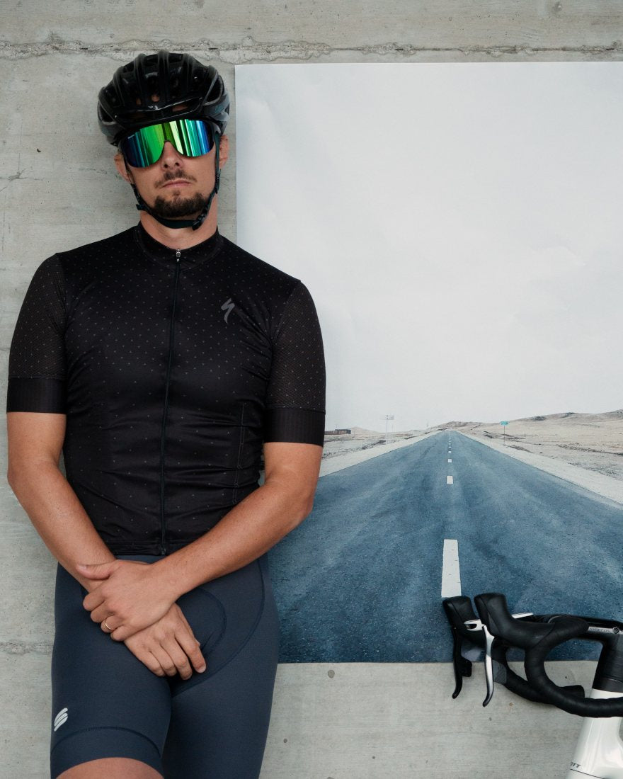 Occhiale per bici da corsa lente specchiata verde a mascherina modello STUBAIER nero opaco