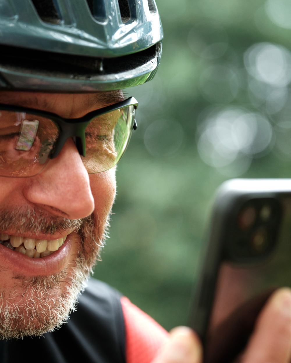 Occhiali bifocali per gravel e MTB con lunetta lente fotocromatica per lettura mappe smartphone Demon