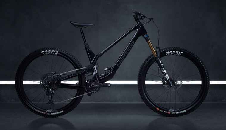 La nuova gamma Norco 2022 – Sospensione posteriore a perno alto per una bici da enduro