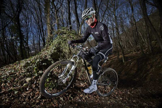 Test pedali da trail con attacchi: questi modelli sono i migliori