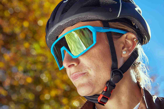 Ciclismo: Occhiali dentro o fuori dalle Stringhe?