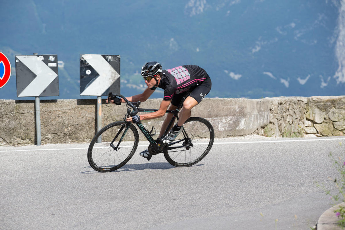 Ciclismo: I 5 errori in discesa a cui prestare attenzione