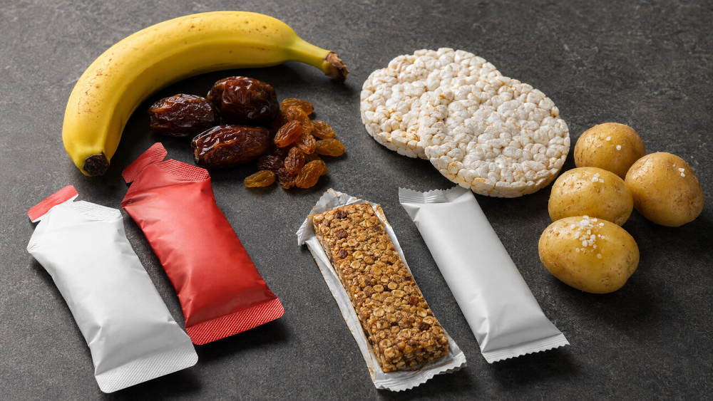 Gel, barrette o cibo vero in gara? Cosa scegliere
