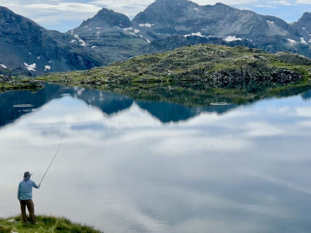 Le Migliori Destinazioni di Pesca in Fiumi e Laghi Italiani