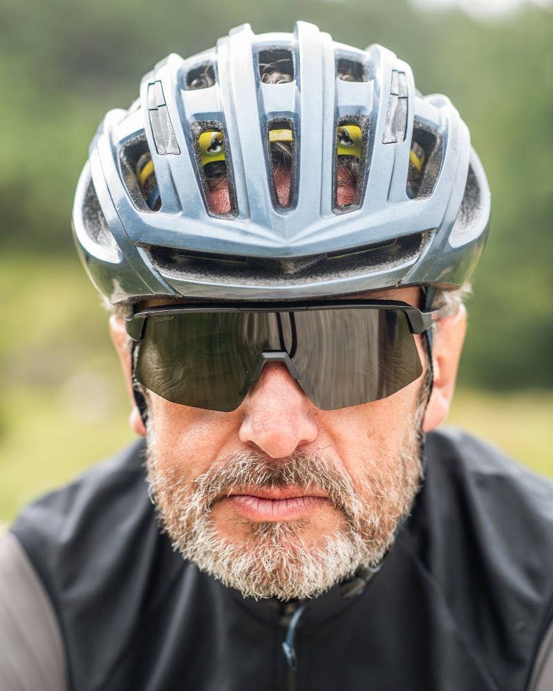 occhiale da ciclismo per bici gravel a mascherina polarizzato modello roubaix