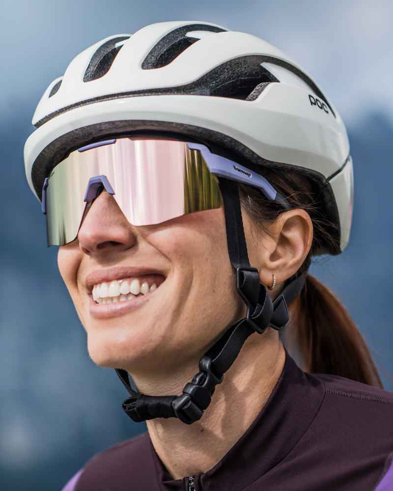 occhiale da donna per ciclismo lente specchiata gold rose colore lavanda modello liegi