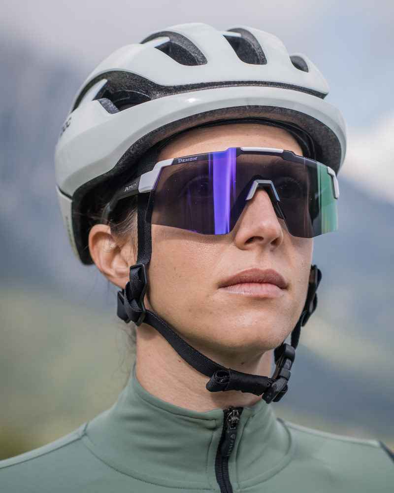 occhiale da donna per ciclismo lente specchiata viola modello liegi