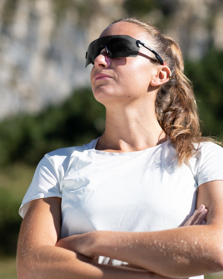 Occhiale da donna per escursionismo lente fotocromatica modello superpiuma a mascherina