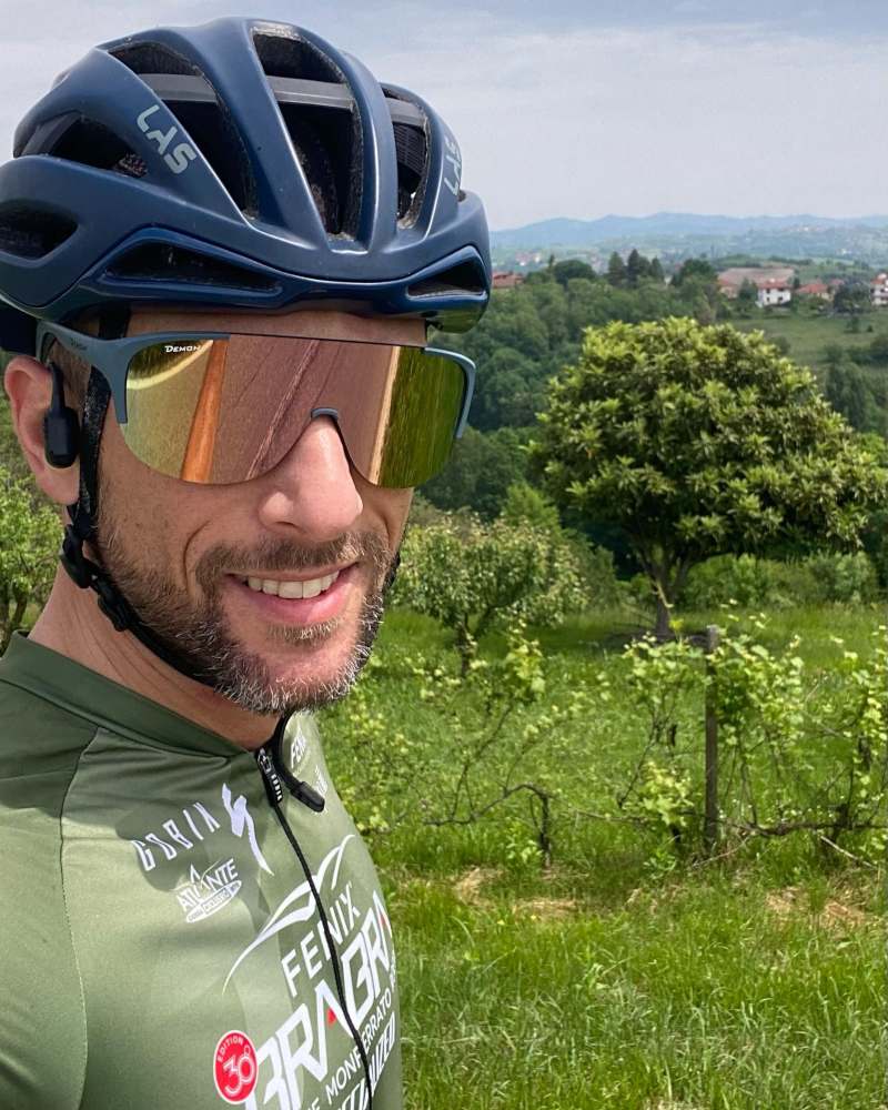 occhiale per bici da corsa lente specchiata oro modello stubaier