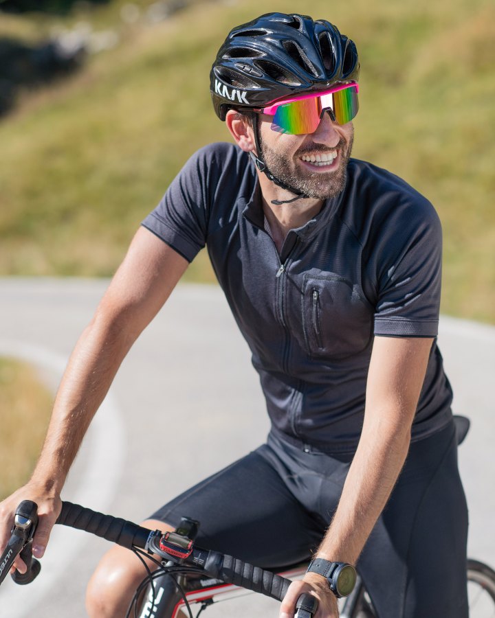 Occhiale specchiato per ciclismo su strada a mascherina fucsia magenta modello ROUBAIX