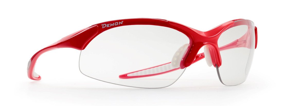 occhiale sportivo con lenti fotocromatiche per praticare tutti gli sport anche in notturna modello 832