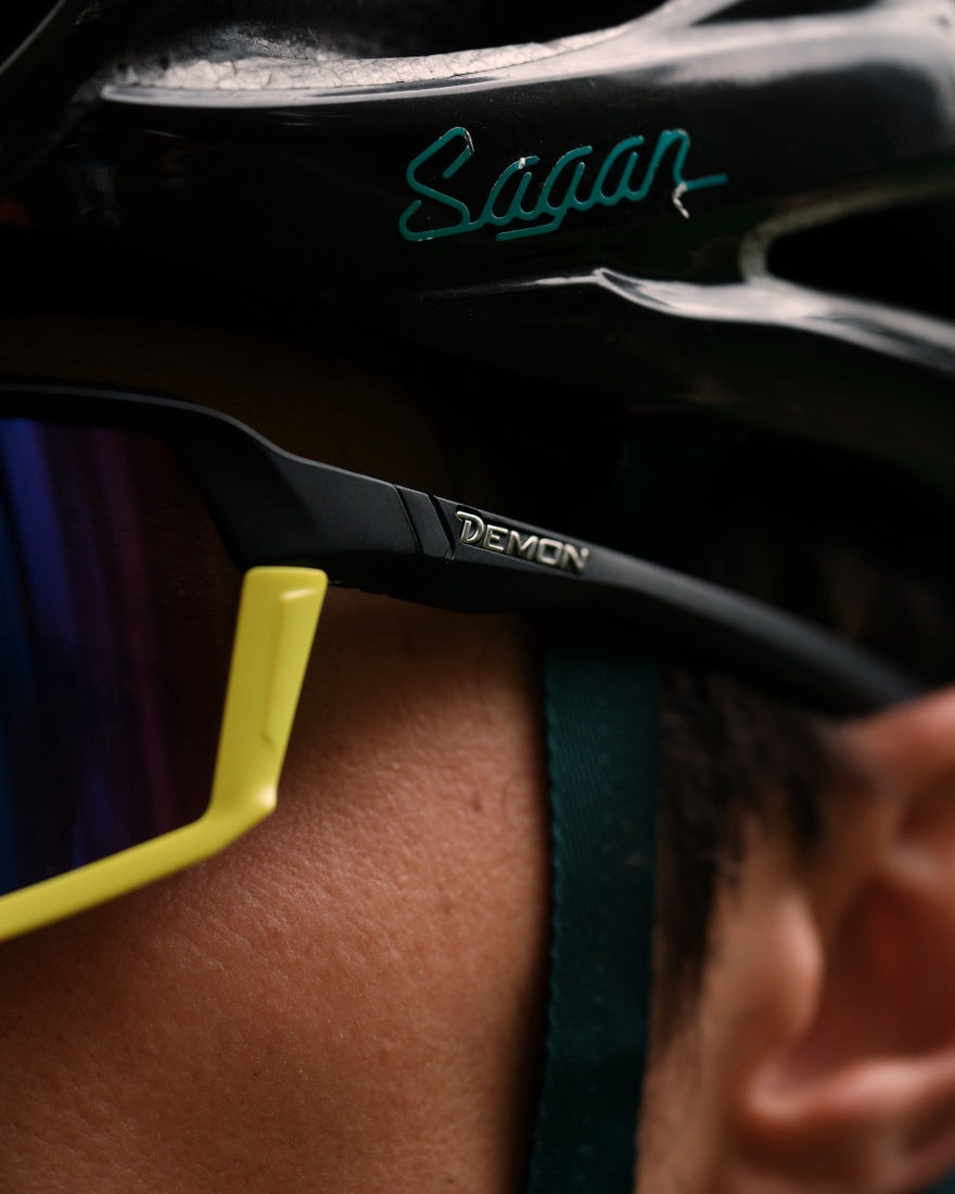 Occhiale uomo MTB lente specchiata verde montatura nero giallo fluo modello GRAVEL
