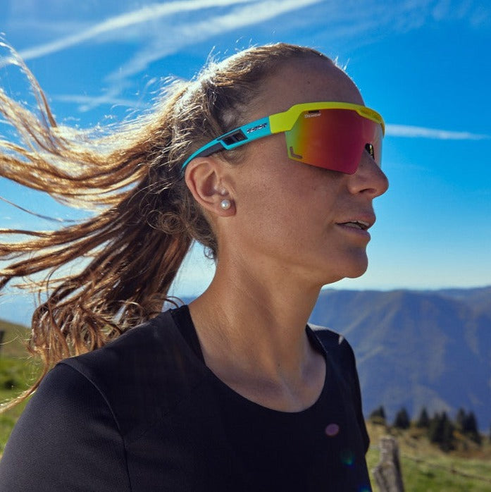 occhiale da donna per running e trail running modello speed vent colore giallo lente specchiata
