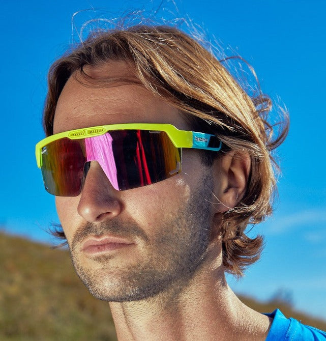 men's running glasses with mirrored lens, fluorescent yellow model speed vent