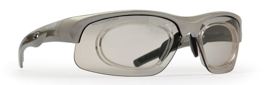 occhiale sportivo da vista con lenti fotocromatiche per tutti gli sport all aperto modello fusion grigio