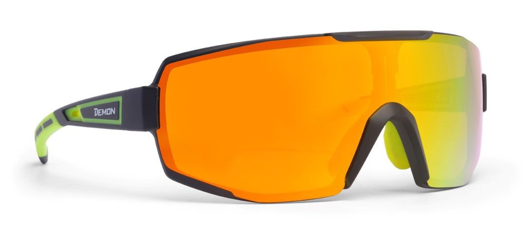occhiali da trail running con lente specchiata dmirror modello PERFORMANCE