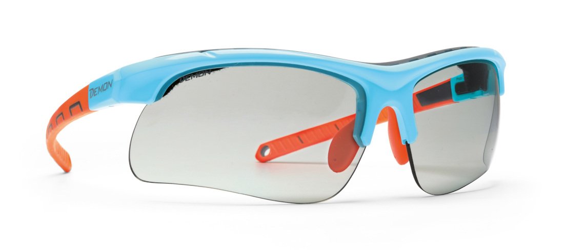 Occhiali sportivi per tutti gli sport lenti fotcocromatiche modello INFINITE OPTIC azzurro lucido